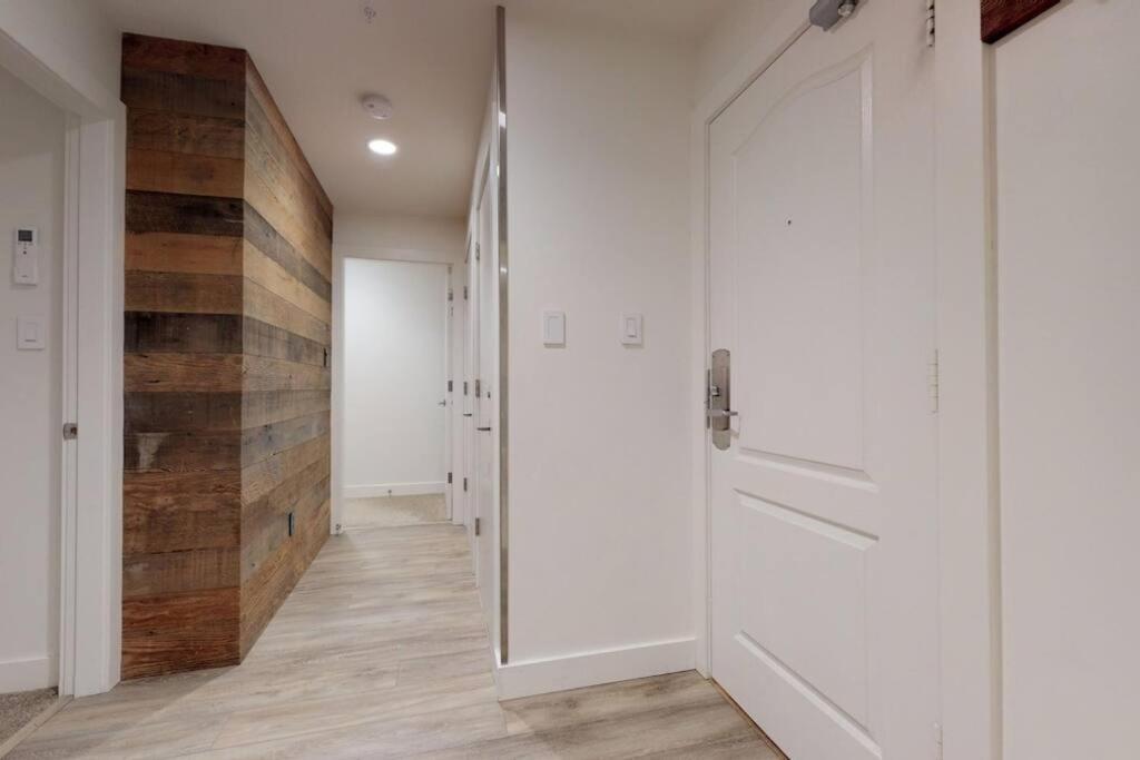 Bear Lodge, Whistler Village - Spectacular Location On Village Stroll, Designer Remodel Exterior foto